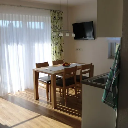 Appartamento Winzerhof Schmid Schwaigern Esterno foto