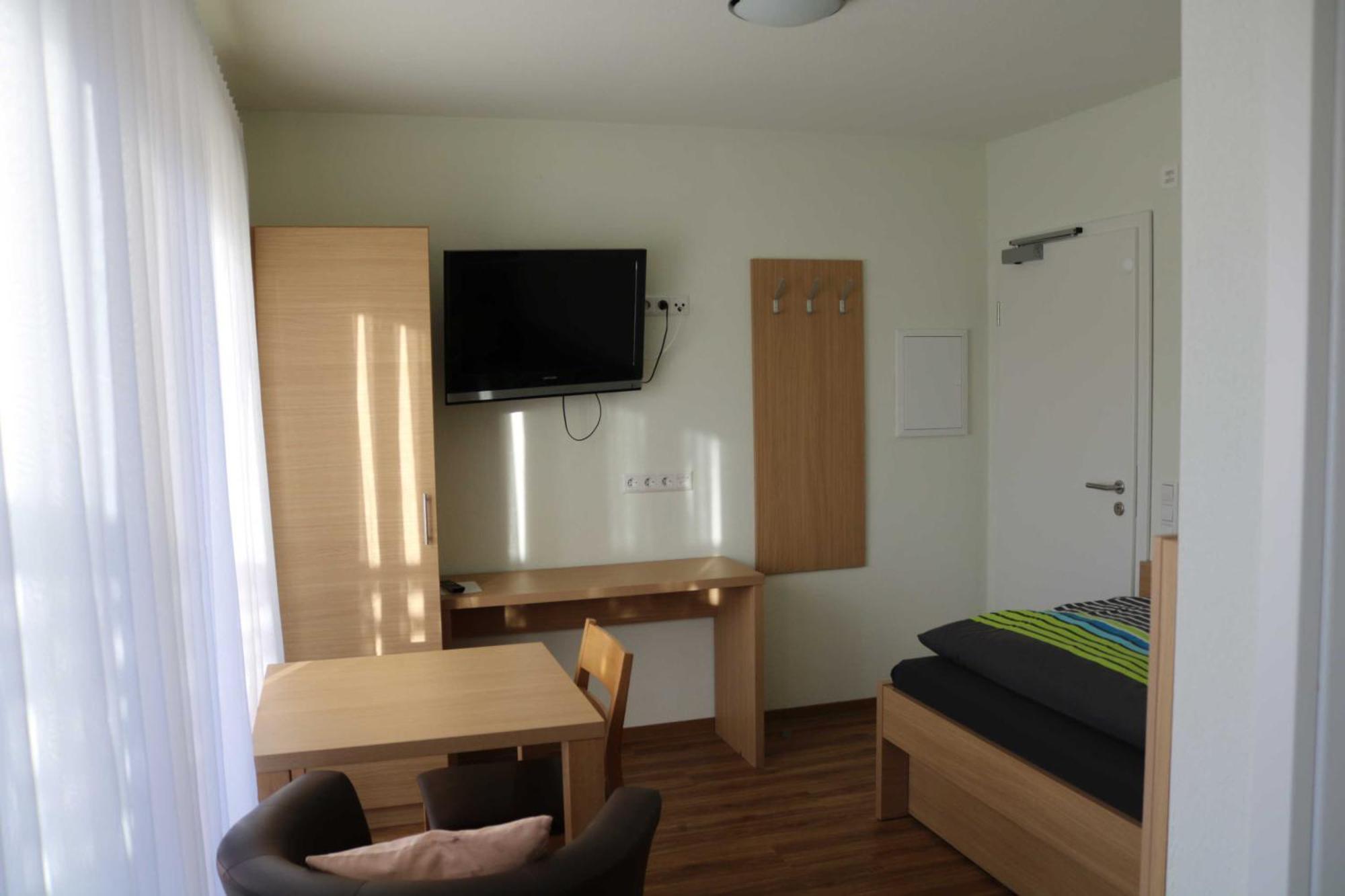 Apartment Winzerhof Schmid Schwaigern